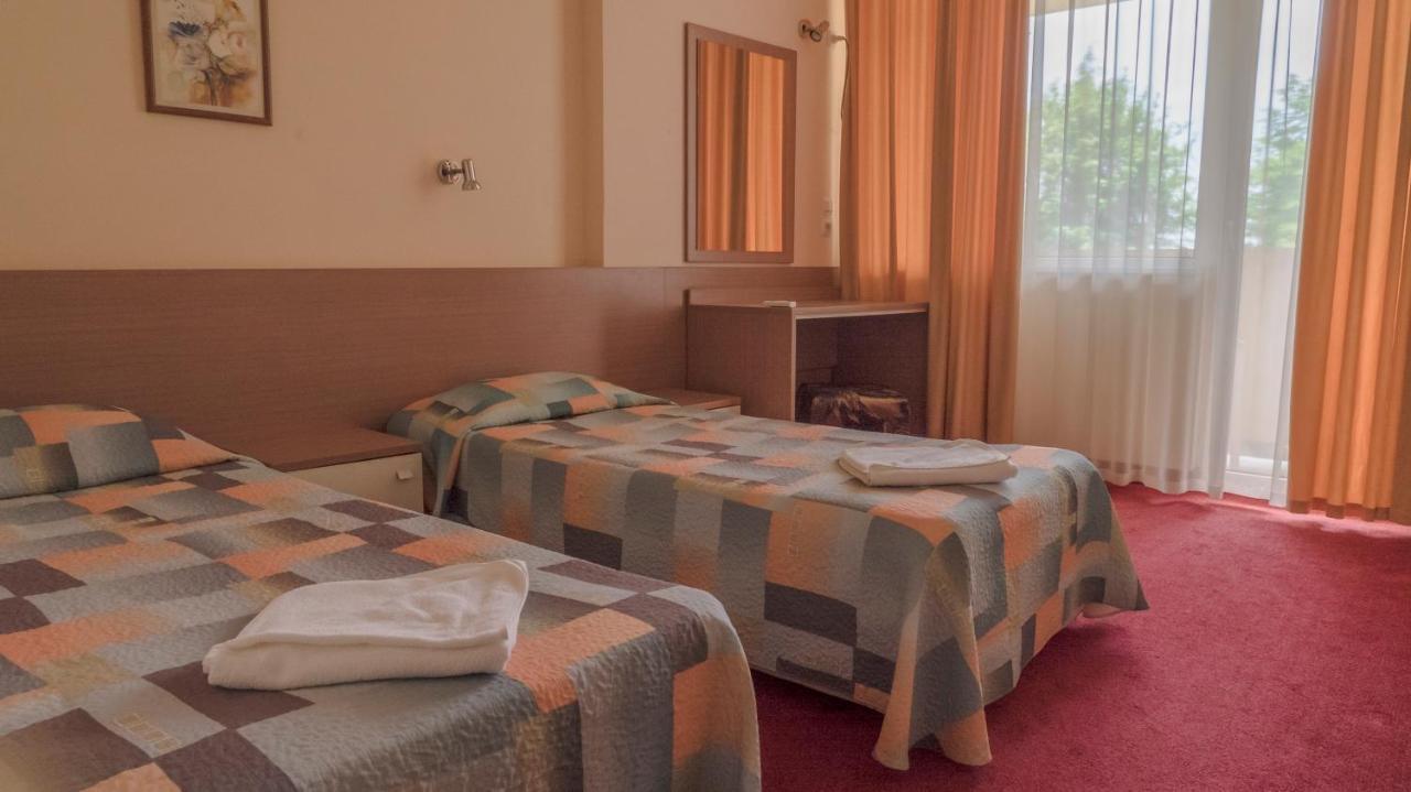 Park Hotel Persey Varna Luaran gambar