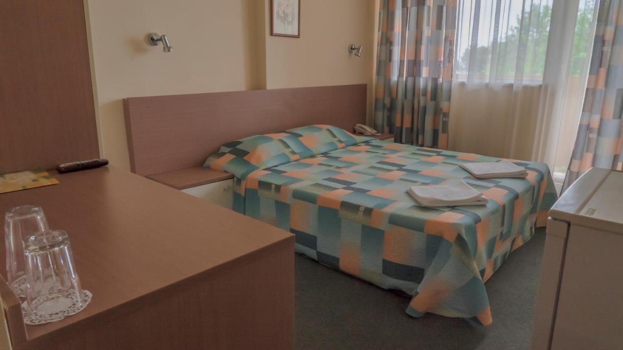 Park Hotel Persey Varna Luaran gambar