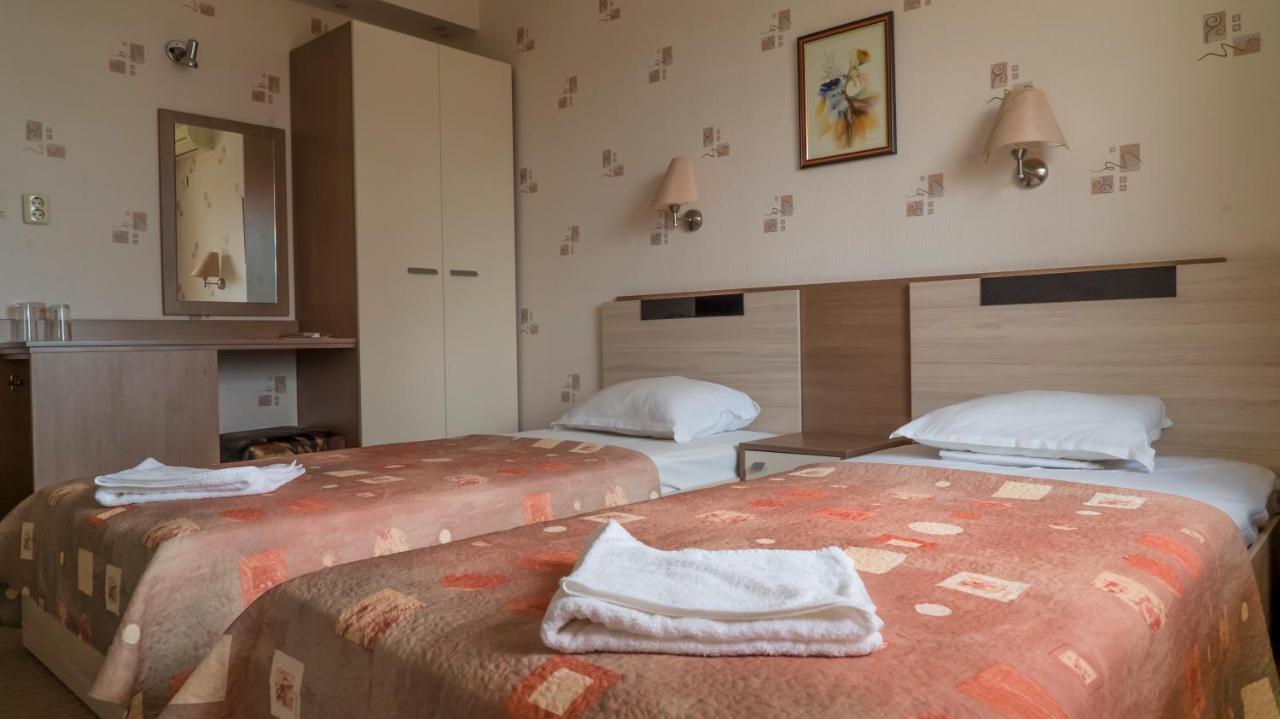 Park Hotel Persey Varna Luaran gambar