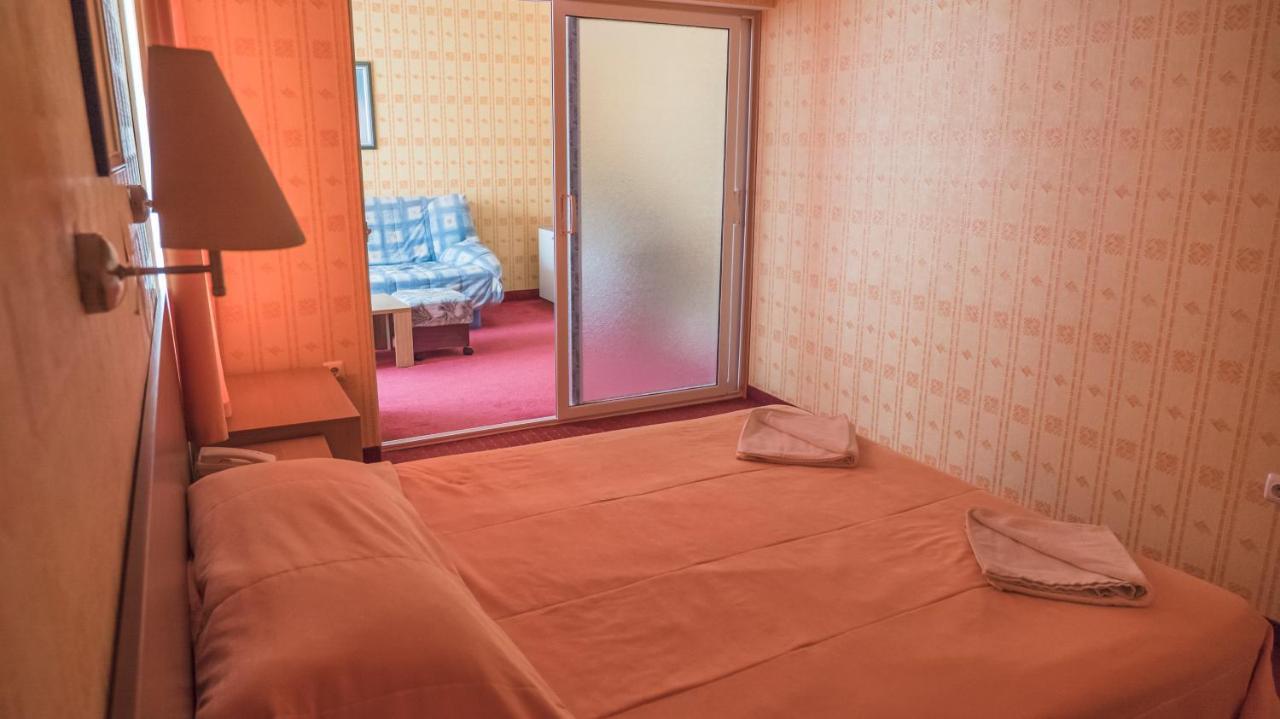 Park Hotel Persey Varna Luaran gambar