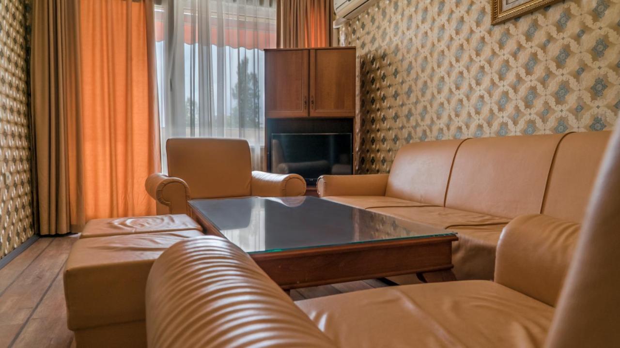 Park Hotel Persey Varna Luaran gambar