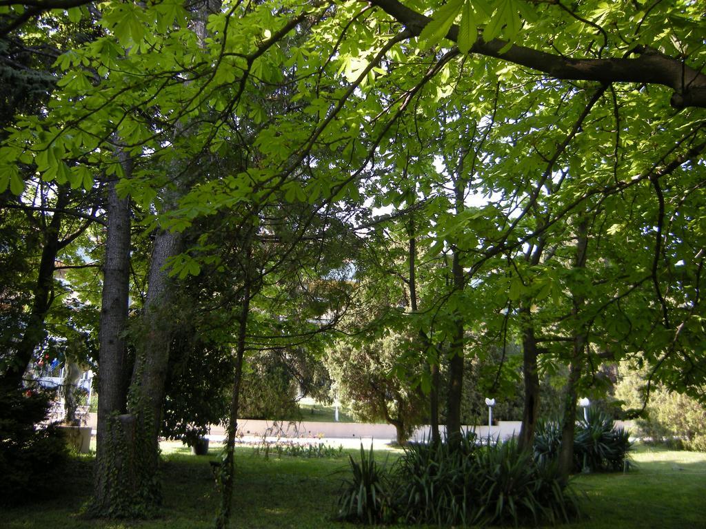 Park Hotel Persey Varna Luaran gambar
