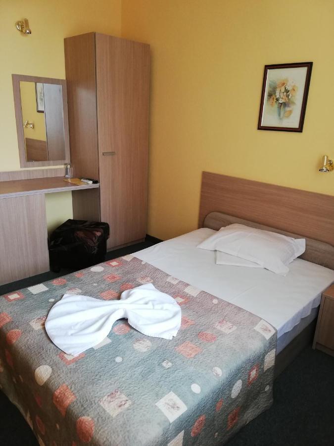 Park Hotel Persey Varna Luaran gambar